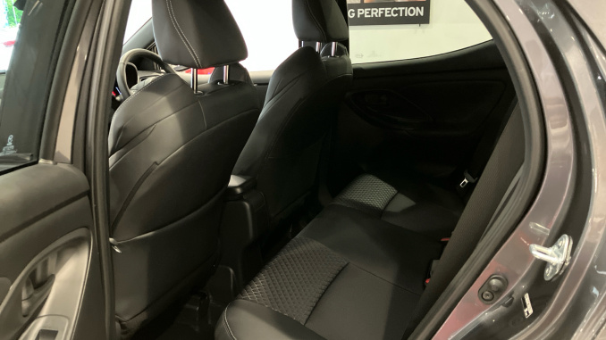 Mazda 2 Hybrid 1.5i Hybrid Homura 5dr CVT Hybrid Hatchback - Image 16